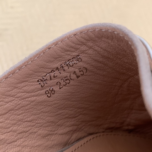 VGUC D:Fuse shoe - Picture 6 of 9